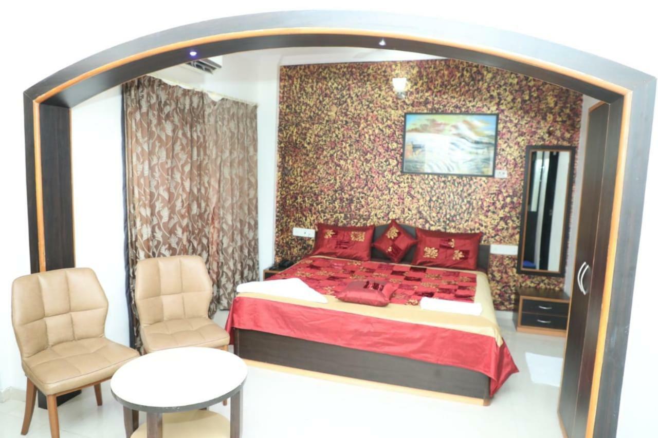 Koshya Suites Mumbai Exterior foto